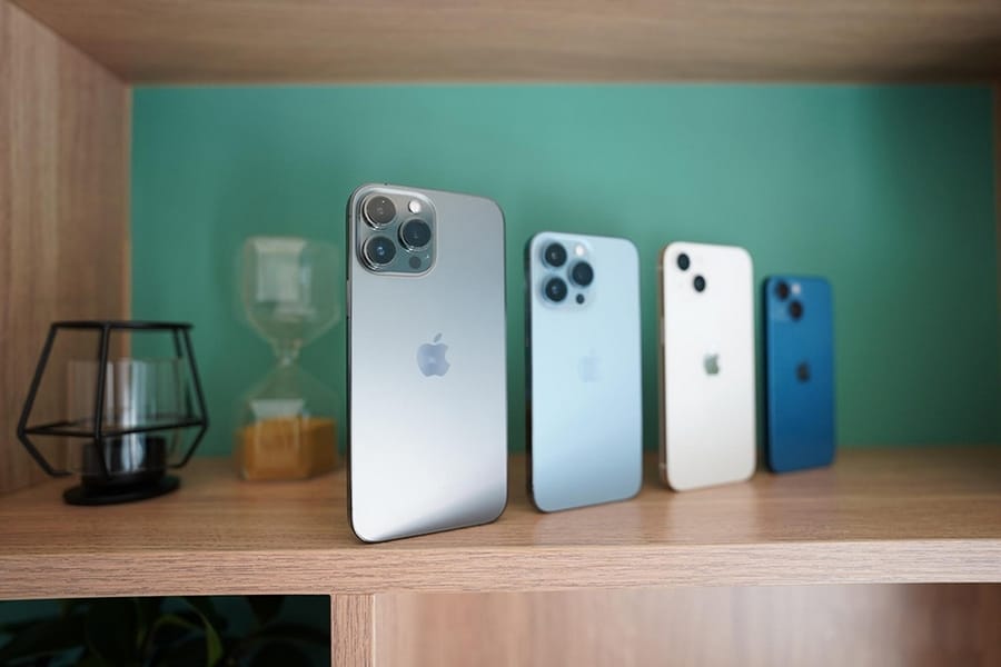 أفضل 10 جوالات تدعم الشحن السريع لعام 2022.. أسرع الجوالات من حيث الشحن