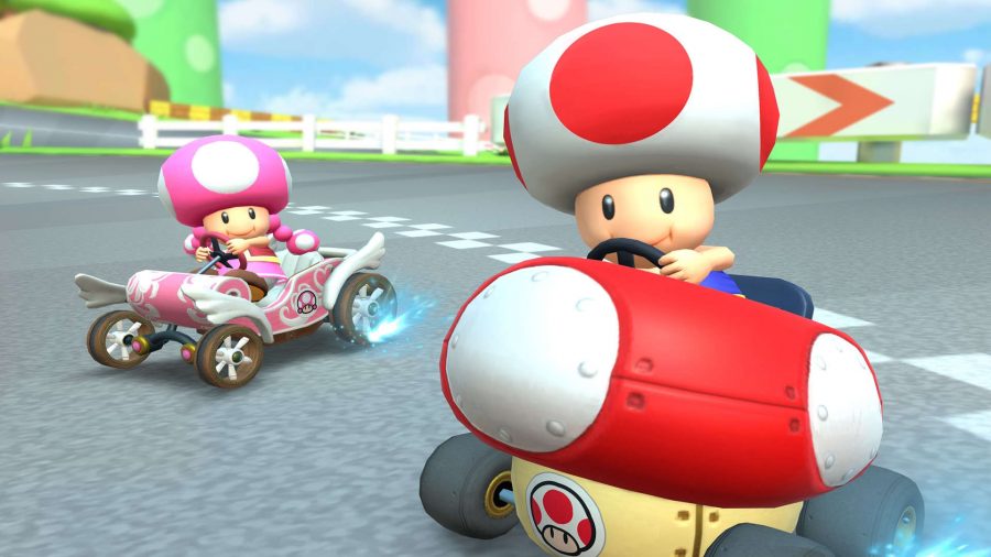 أفضل ألعاب أندرويد 2023 (مجانية ومدفوعة) 12 Two Toads race each other in Mario Kart