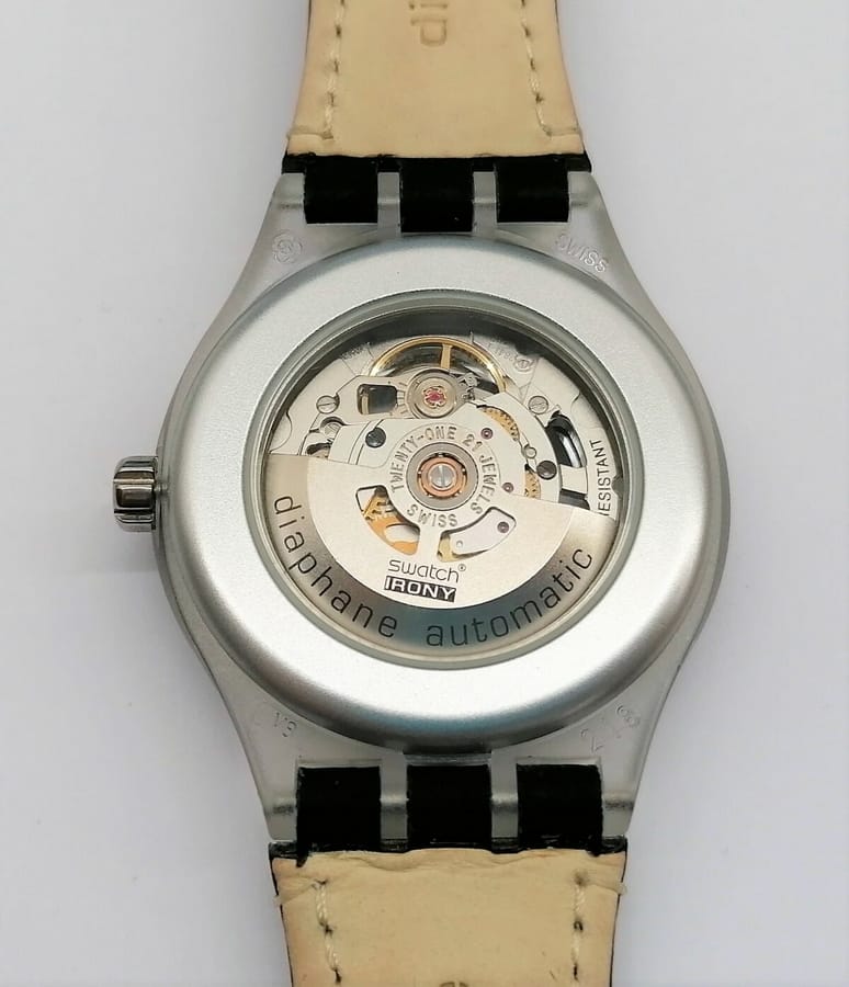 62336abb9e418 1 أفضل ساعات سواتش Swatch 2023