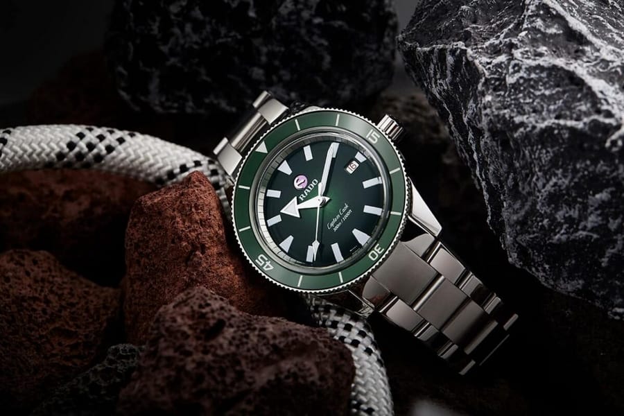 أفضل 50 علامة تجارية للساعات الفاخرة في عام 2023 110 رادو رادو كابتن كوك