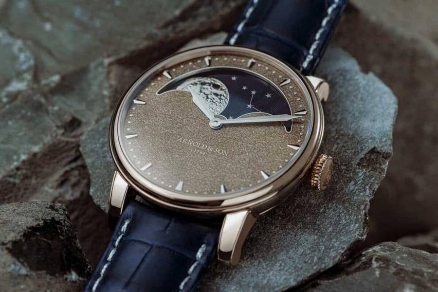 أفضل 50 علامة تجارية للساعات الفاخرة في عام 2023 123 أرنولد آند سون بربتشوال مون سبج