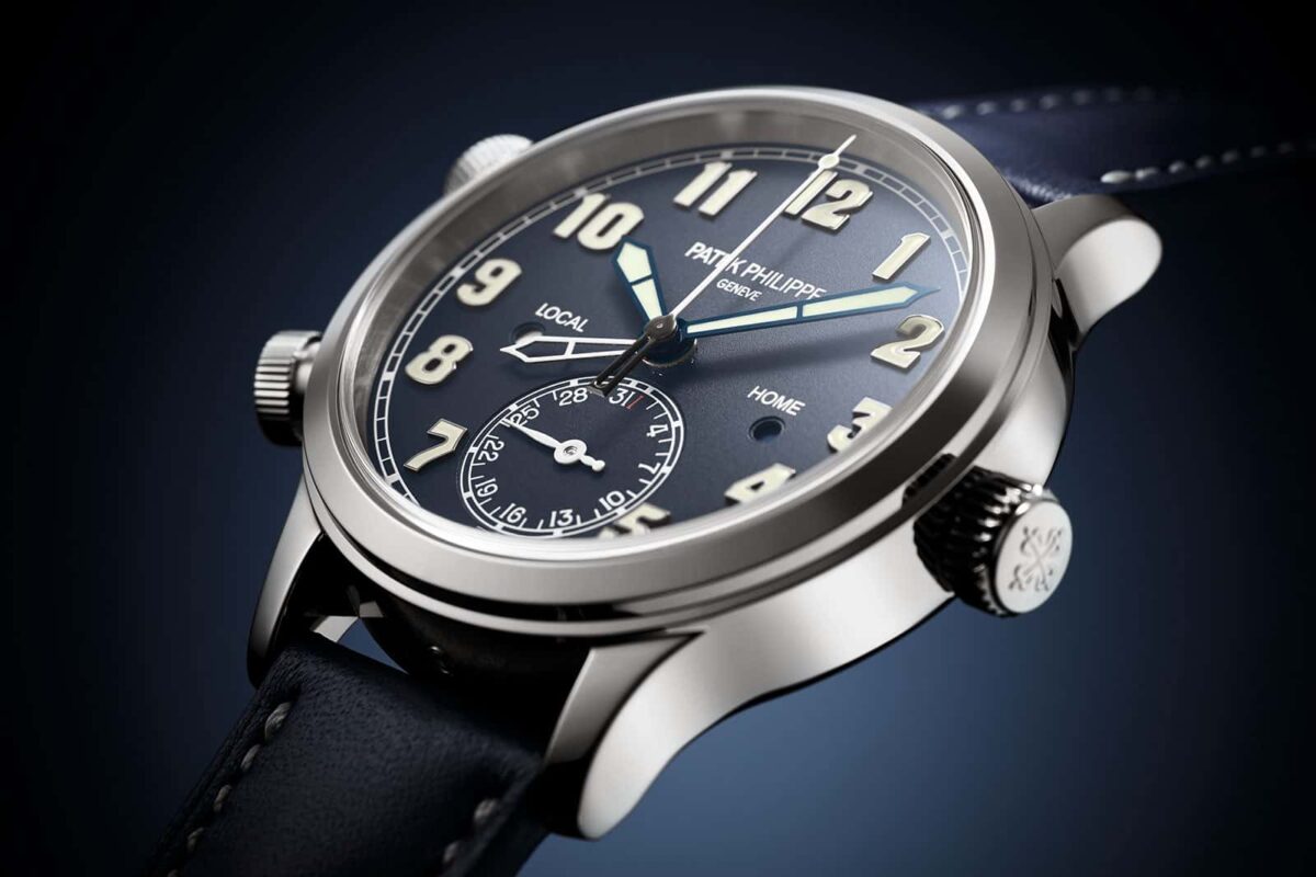 أفضل 20 ساعة باتيك فيليب Patek Philippe في عام 2023 49 Patek Philippe Calatrava Pilot Travel Time المرجع. 7234G -001