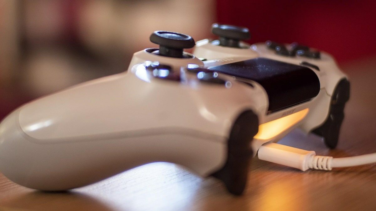 تهمة تحكم ps4