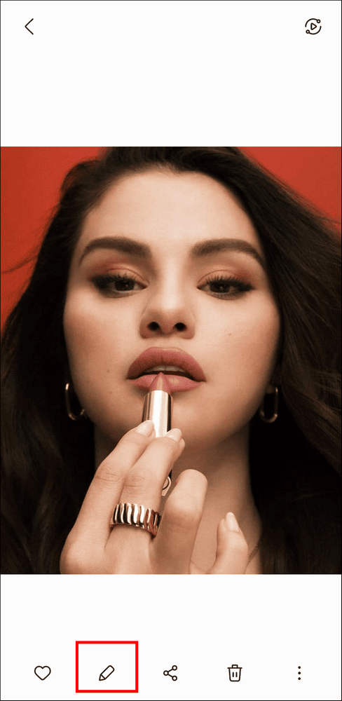 62ea67e57c6cb كيفية إزالة شخص ما من صورة