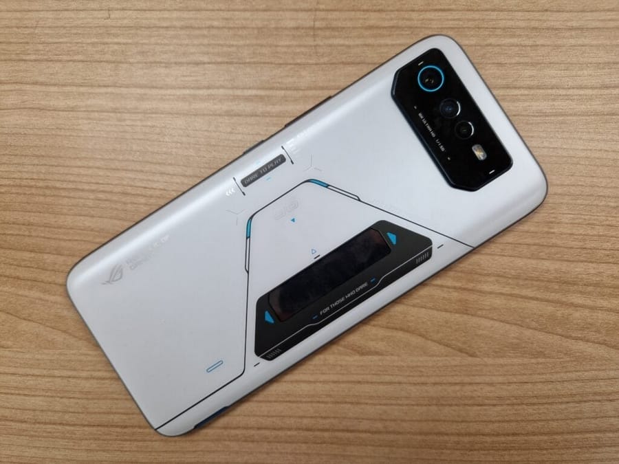 Asus ROG Phone 6 Pro