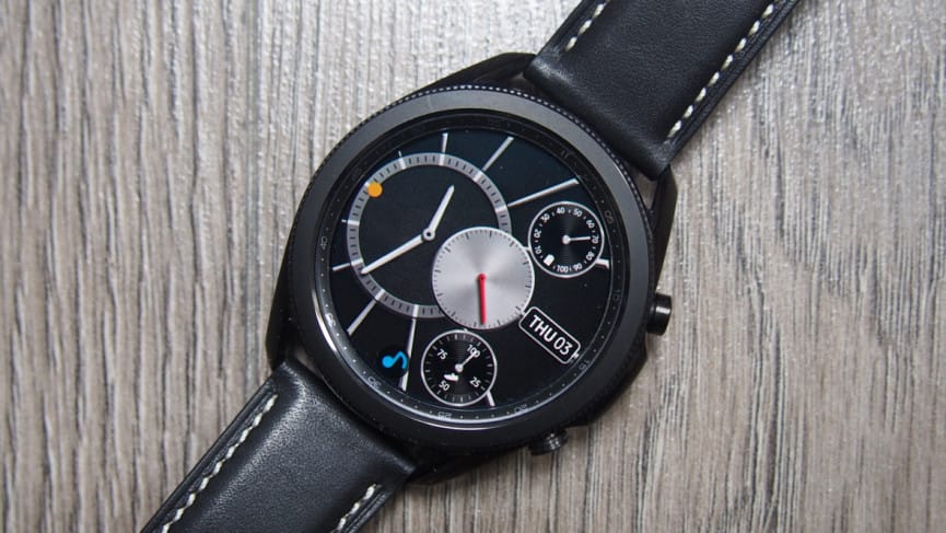 وجه الساعة المنحرف لساعة سامسونج جالكسي