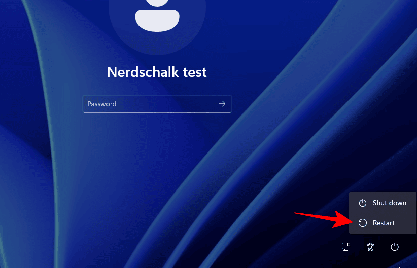 كيفية إعادة تعيين كلمة مرور مسؤول ويندوز 11 باستخدام موجه الأوامر (CMD) 7 reset password with cmd win 11 15 كيفية إعادة تعيين كلمة مرور مسؤول ويندوز 11 باستخدام موجه الأوامر (CMD)