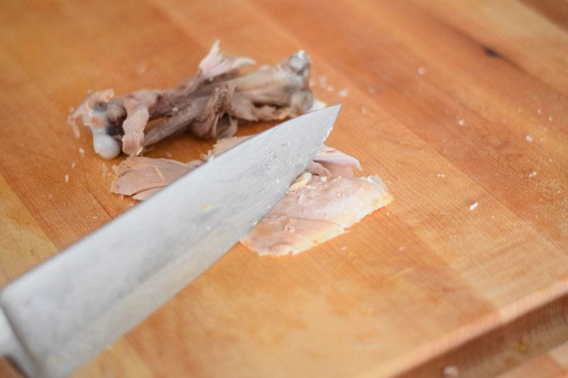 قطع لحم الفخذ الديك الرومي