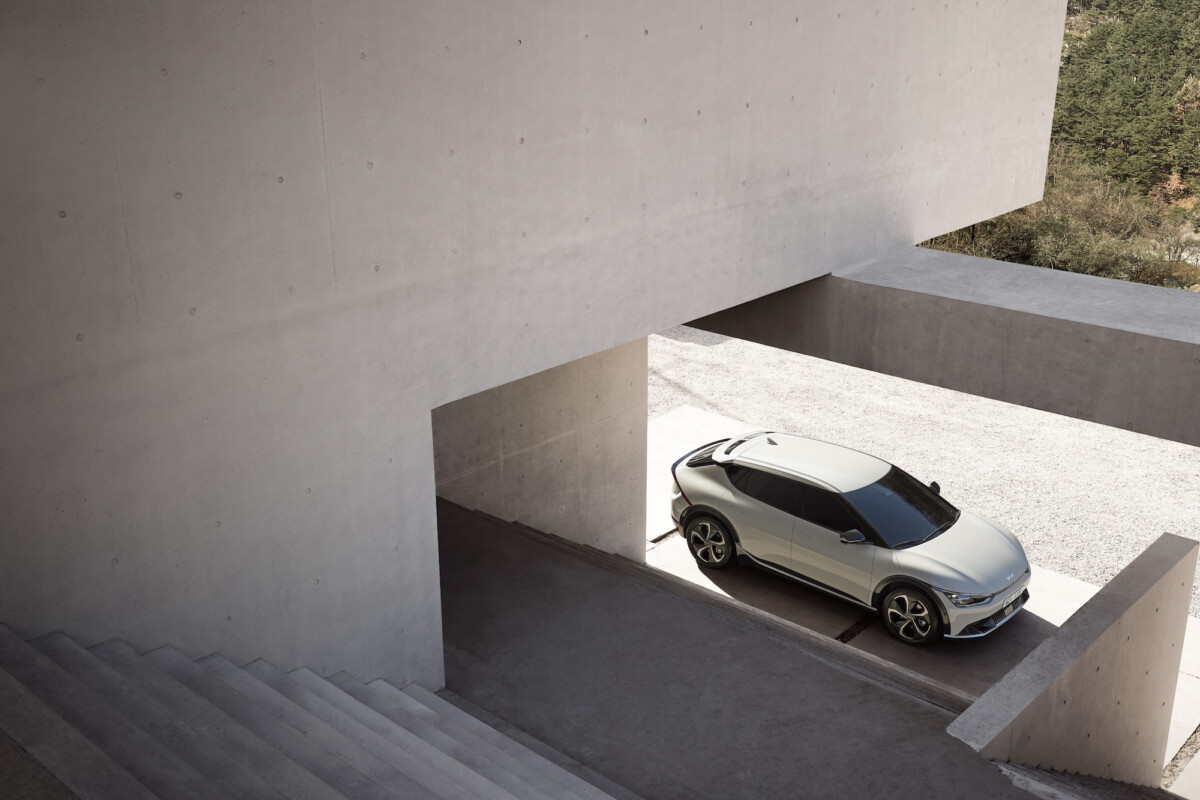 kia ev6 4 Hyundai Ioniq 6 vs. Kia EV6: Which is the Best Electric Car?