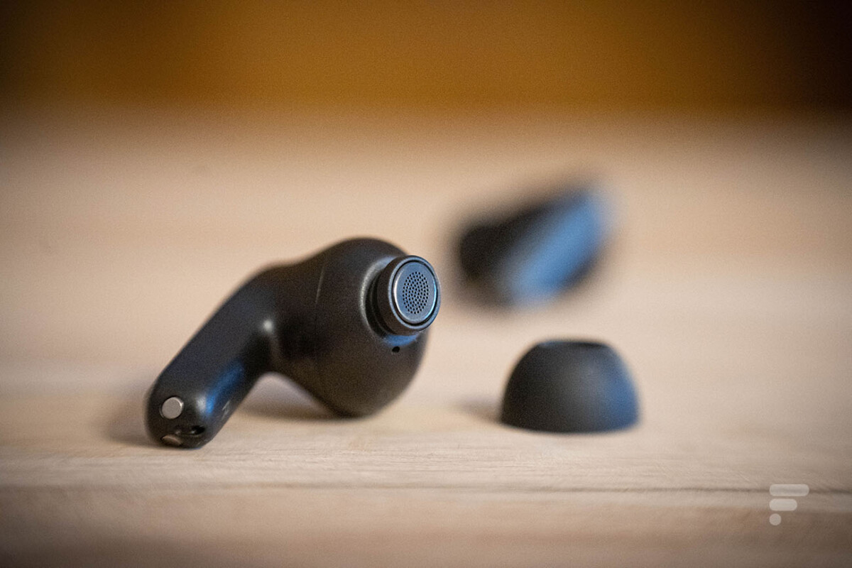 La grille de transducteurs des Xiaomi Redmi Buds 4 Pro