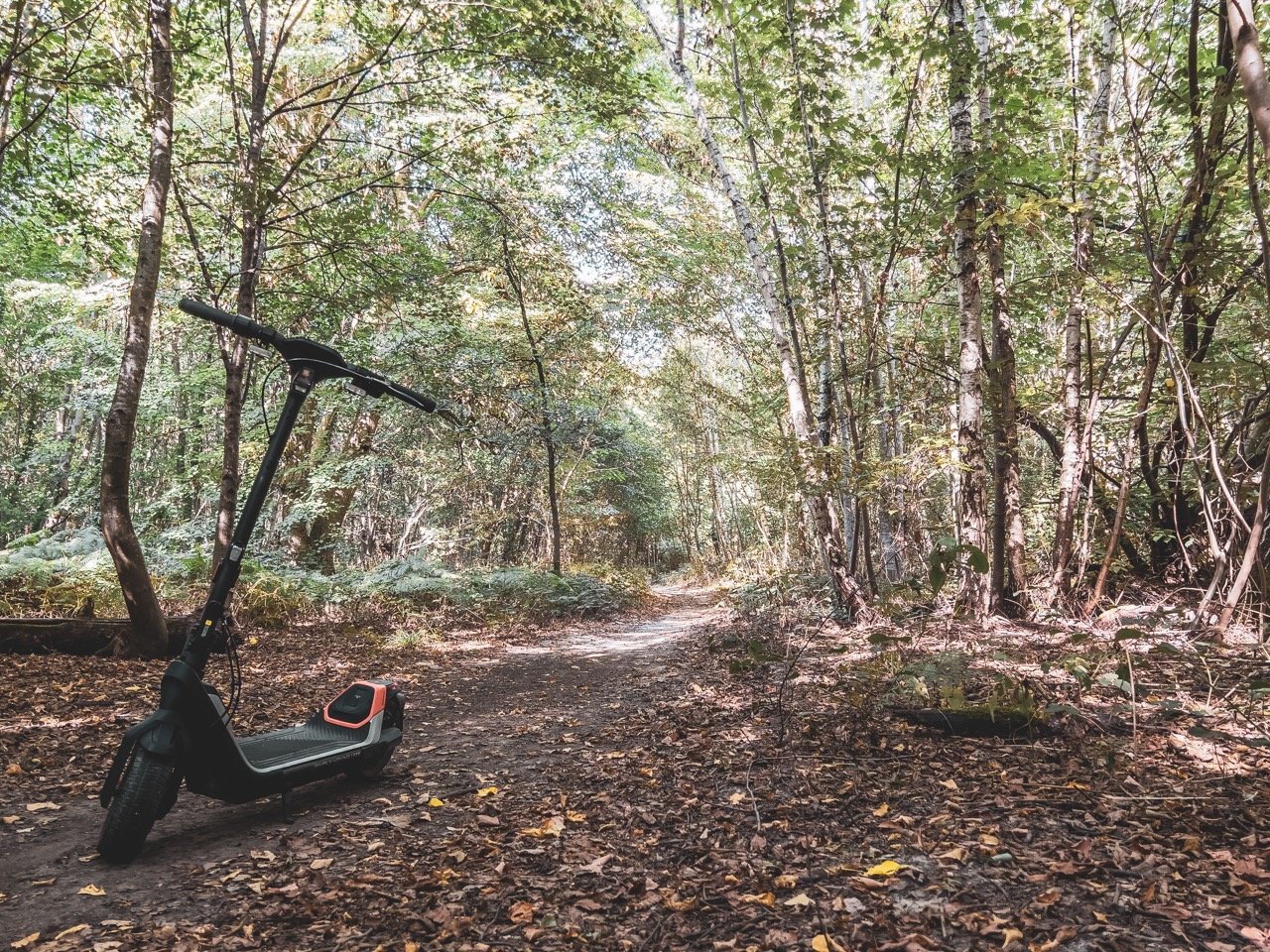img 6371 grande.jpeg6435bd134f99e Ninebot KickScooter P65E Review: Electric Scooter Checks All Boxes