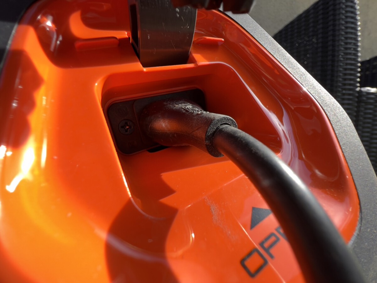 img 6384 grande Ninebot KickScooter P65E Review: Electric Scooter Checks All Boxes