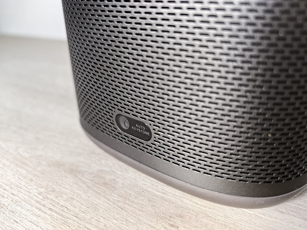 xgimi mogo 2 pro details 0005 Xgimi MoGo 2 Pro Review: Compact Video Projector